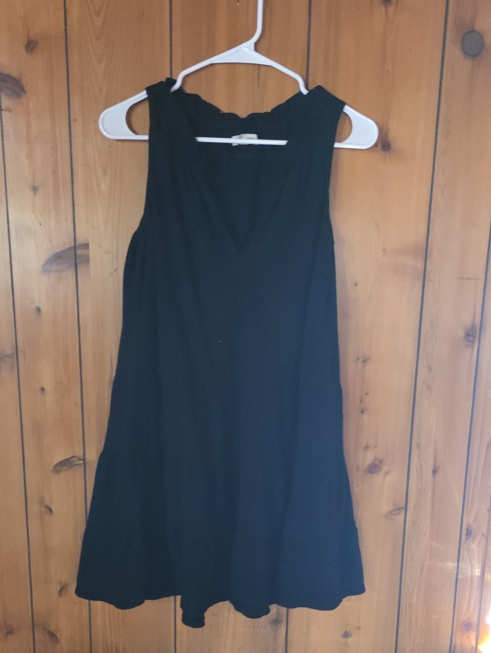 Max Studio Black Sleeveless V-Neck A-Line Dress
